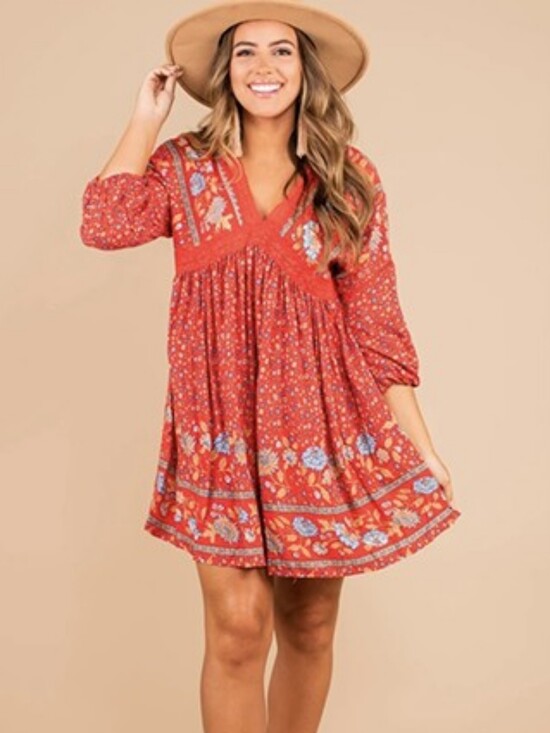 in loom Dresses & Skirts - In Loom Red Floral V-Neck Boho Tunic with Blue Accents